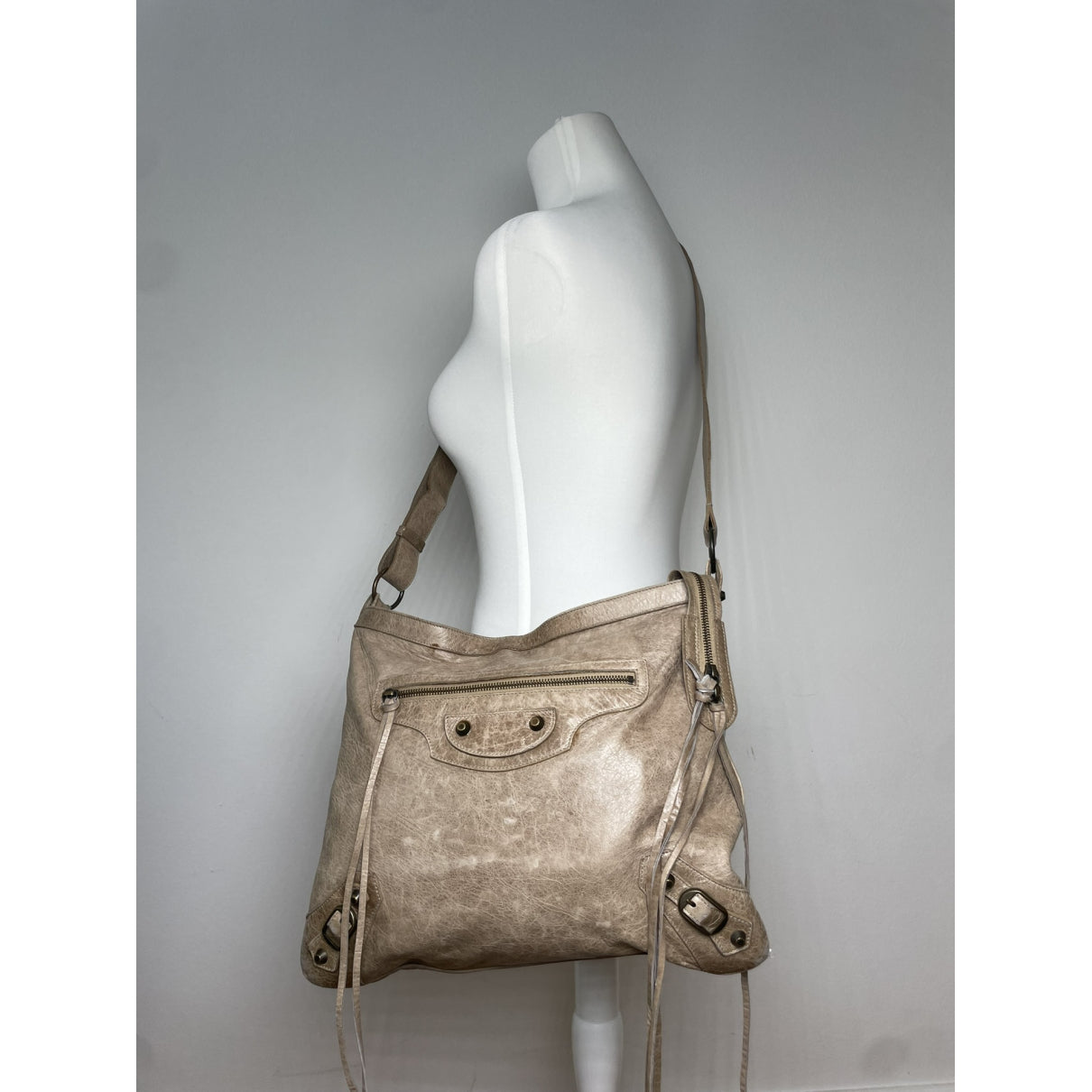 Balenciaga City Handbag image 5