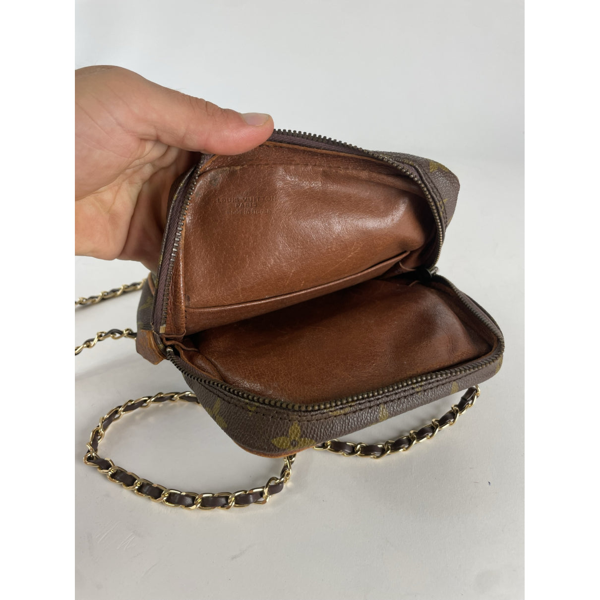 Louis Vuitton Handbag image 4