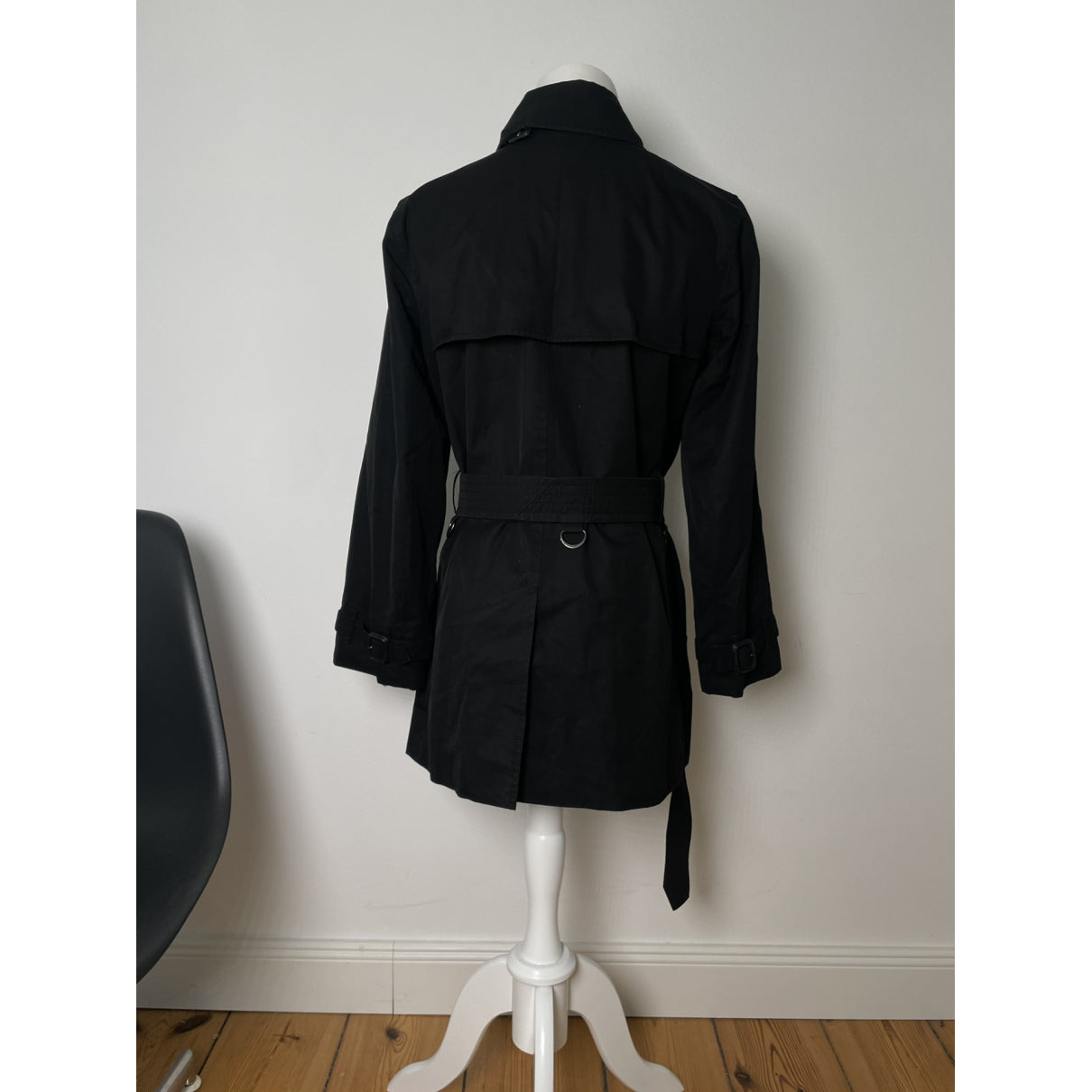 Burberry Sandringham Trench Coat image 3