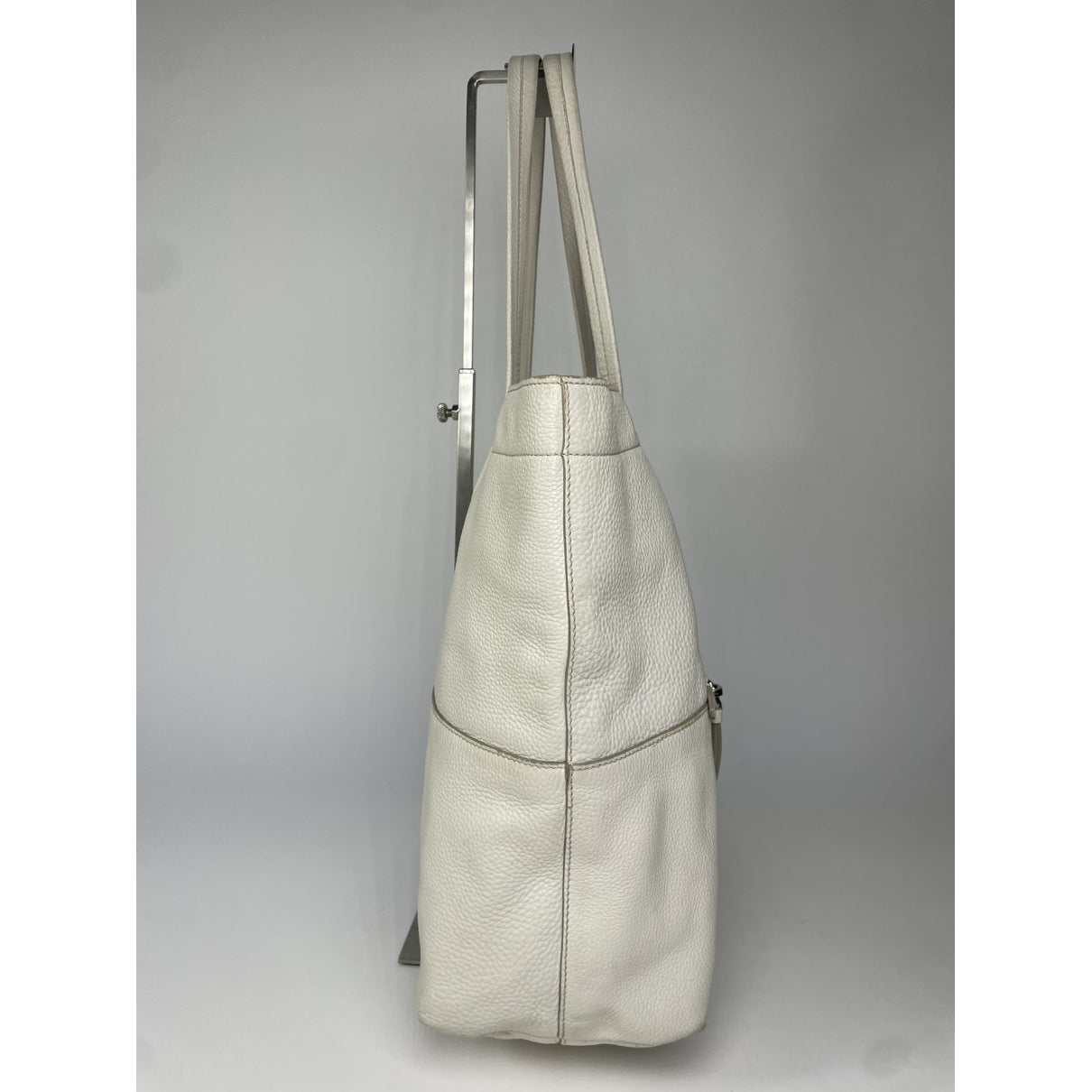 Miu Miu Bow bag White Leather Handbag image 3