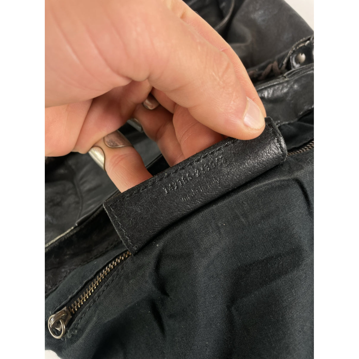 Balenciaga City Black Leather Handbag image 3