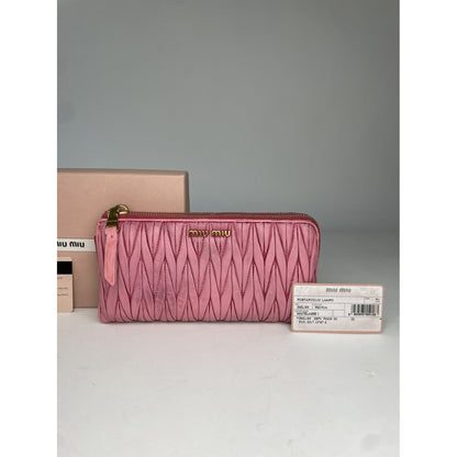 Miu Miu Wallet image 2