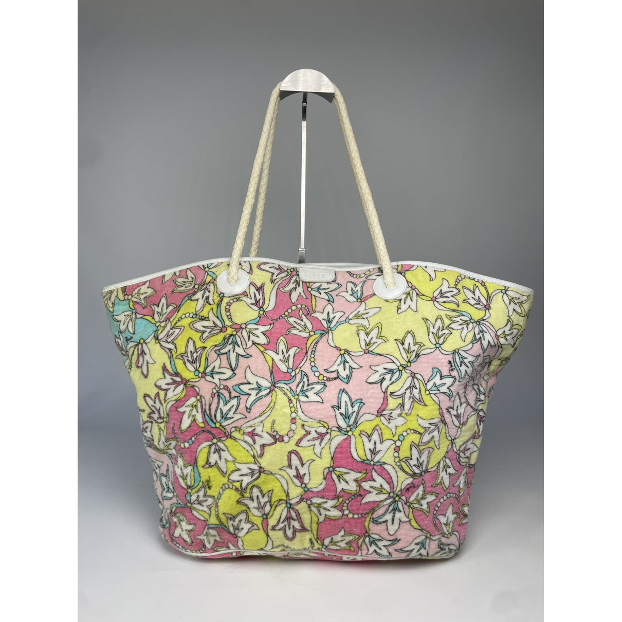 Emilio Pucci Handbag image 2