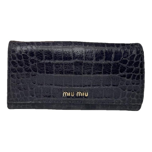 Miu Miu Navy Patent Leather Wallet image 1
