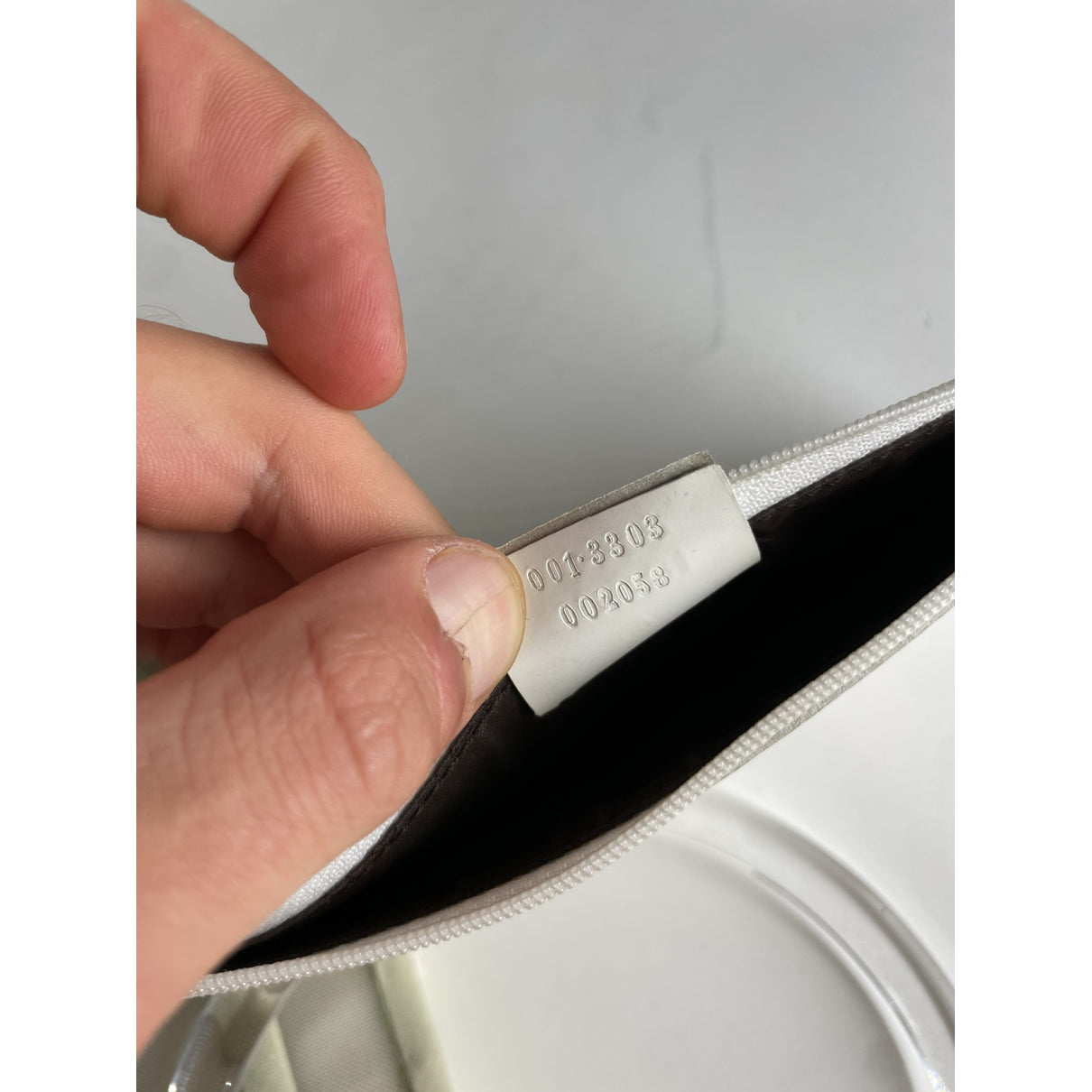 Gucci White Leather Handbag image 2