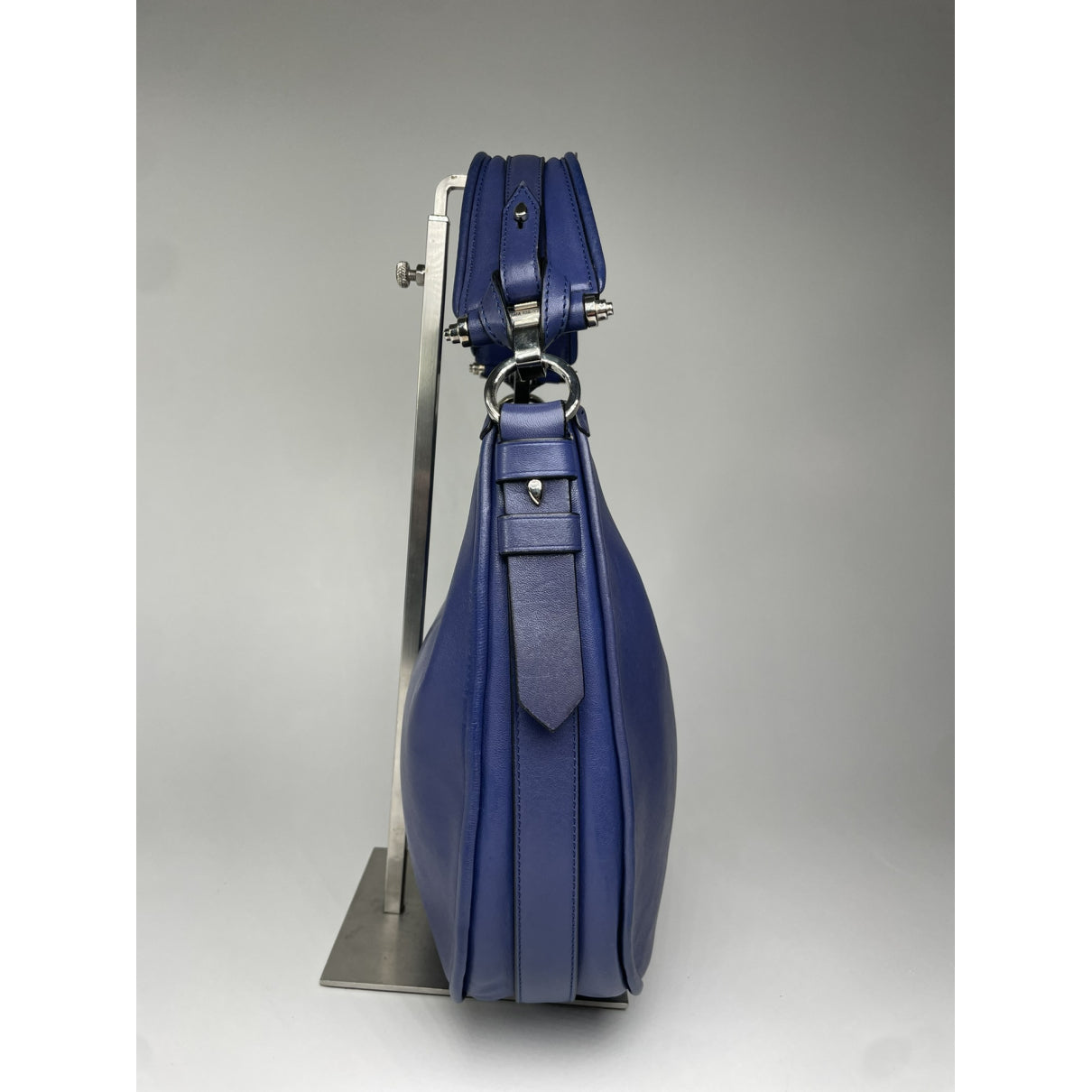 Givenchy Kenny Handbag image 3