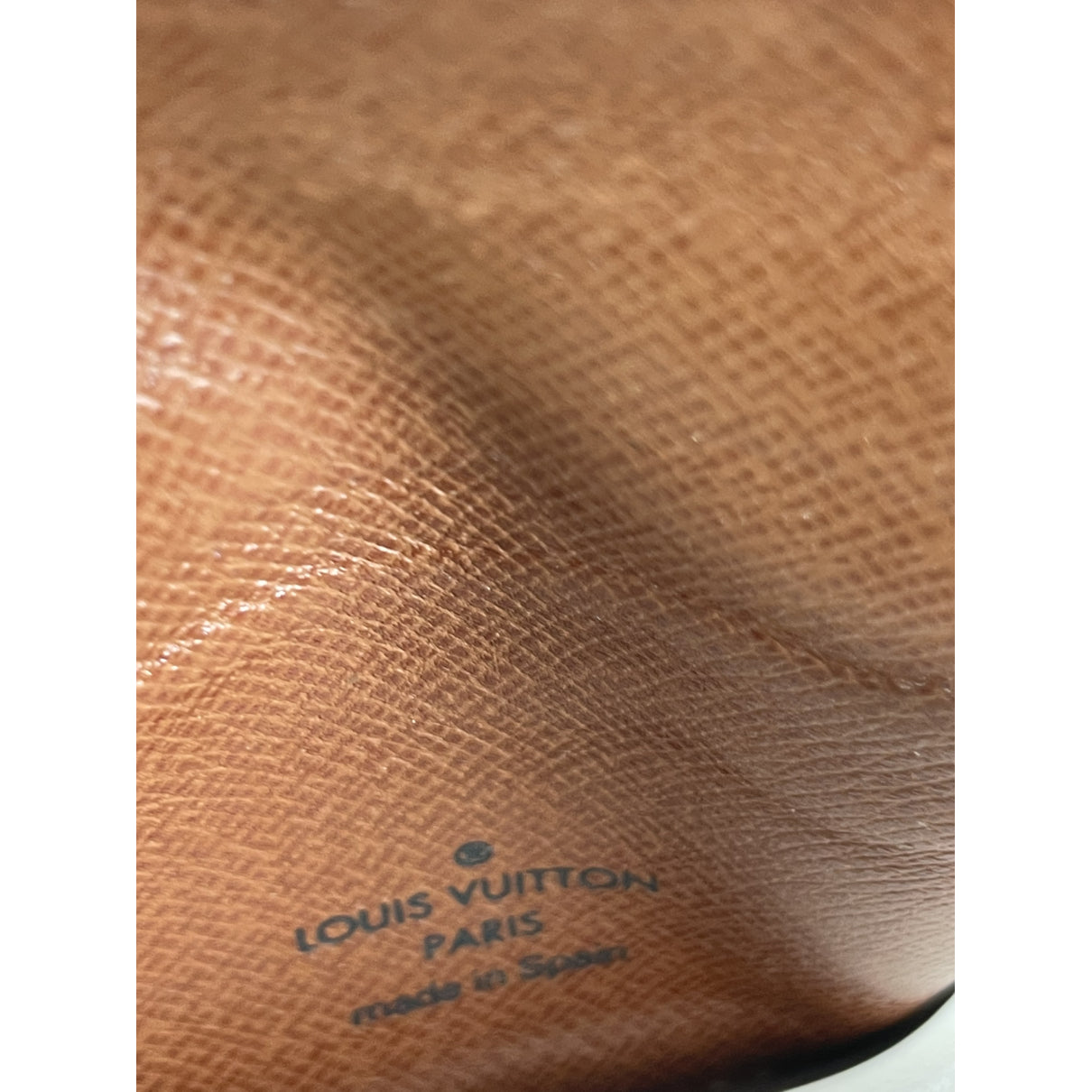 Louis Vuitton Purse image 5