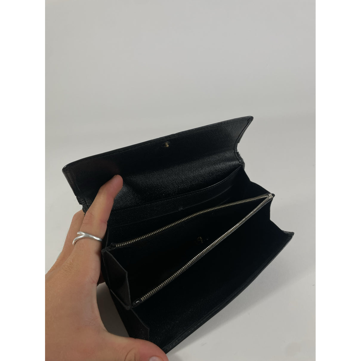 Louis Vuitton Twist Wallet image 4