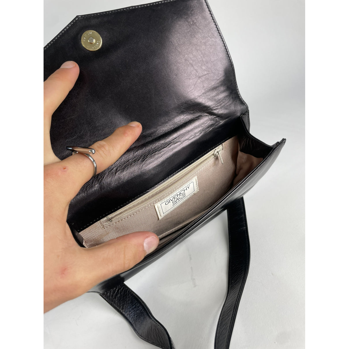 Givenchy Infinity Black Leather Handbag image 5