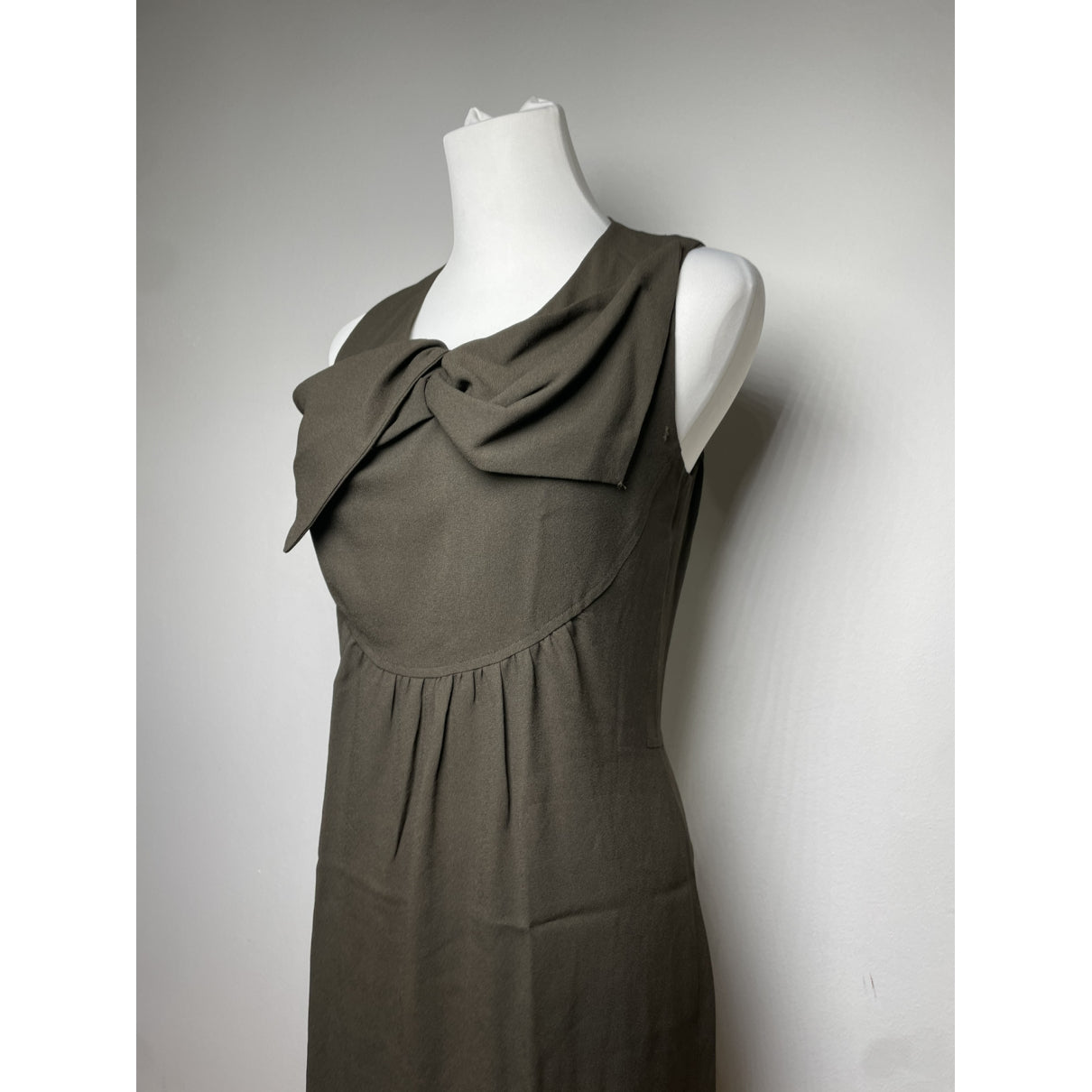 Givenchy Dresse image 2