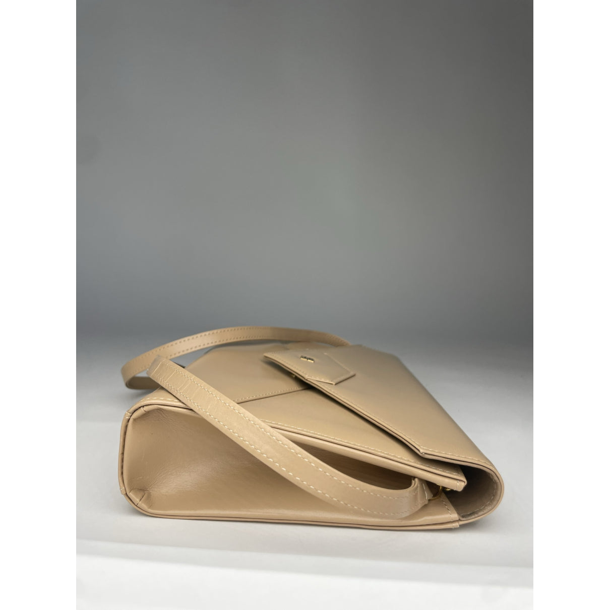 Givenchy 4G Brown Leather Handbag image 4