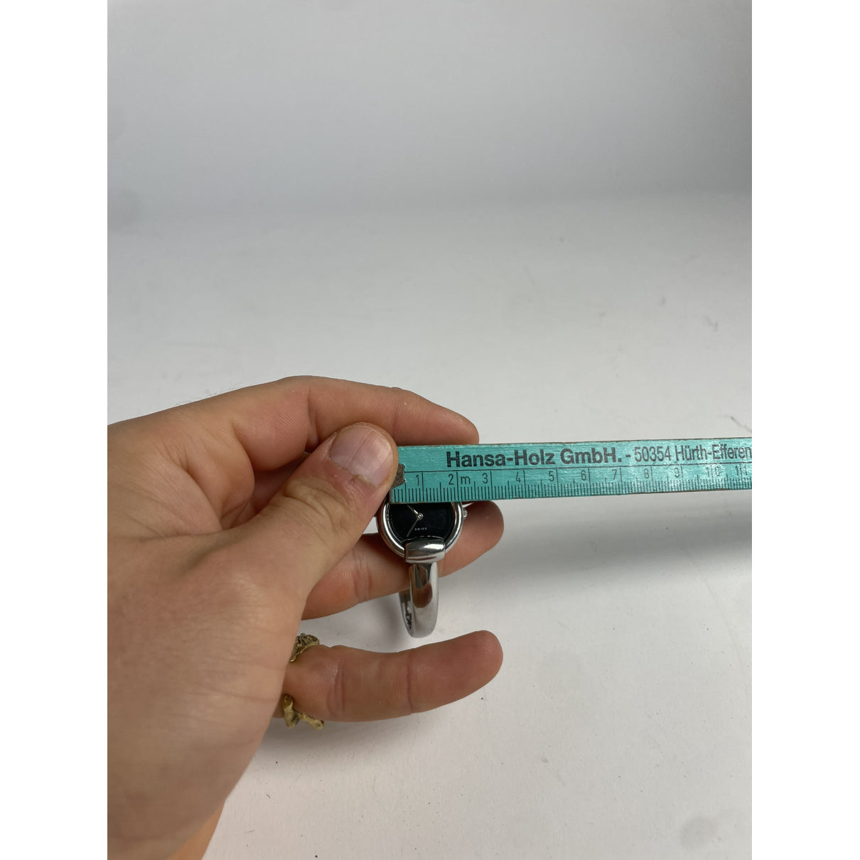 Gucci Horsebit Watche image 4