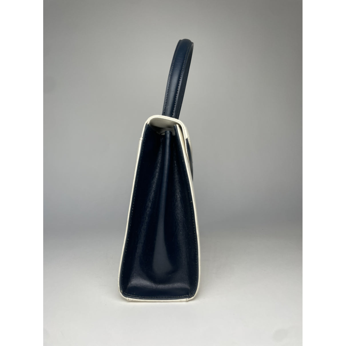 Givenchy 4G Handbag image 4