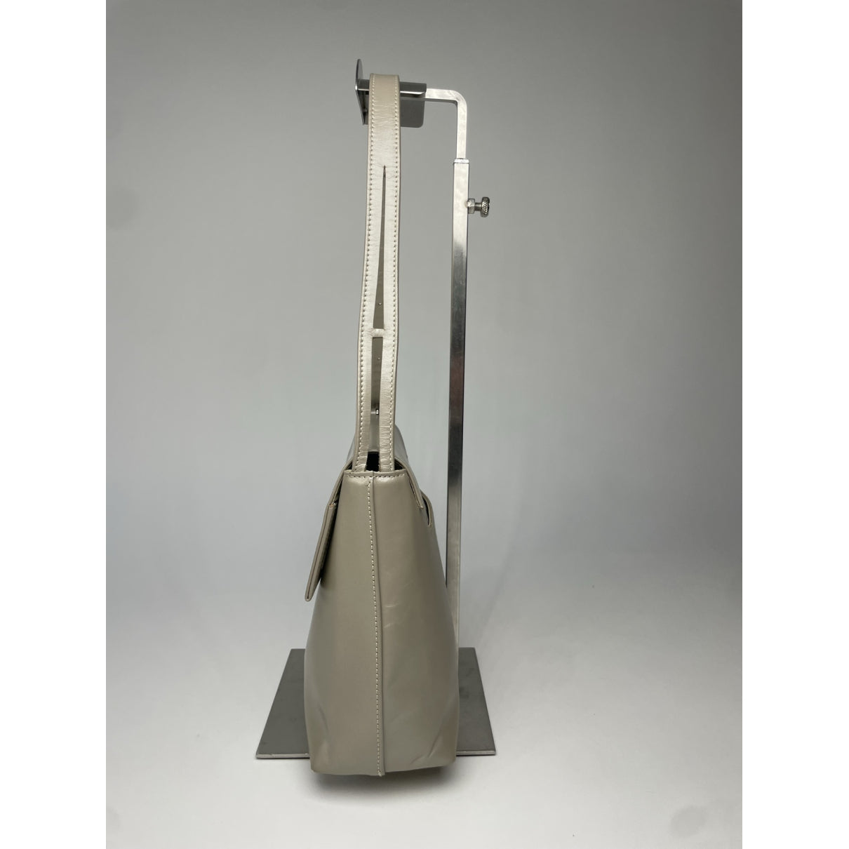 Givenchy 4G Handbag image 3