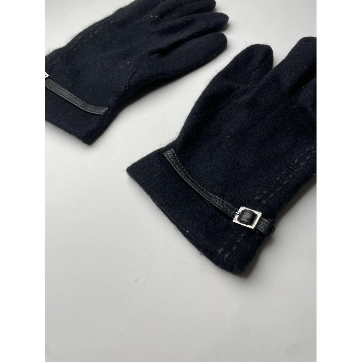 Courrèges Navy Wool Glove image 3