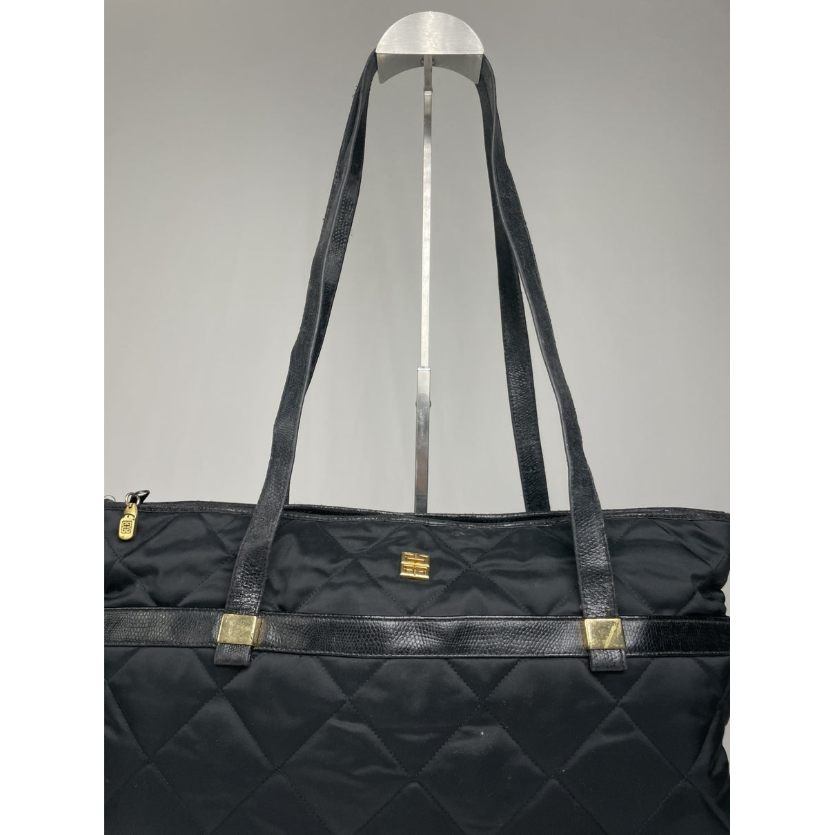 Givenchy 4G Handbag image 3