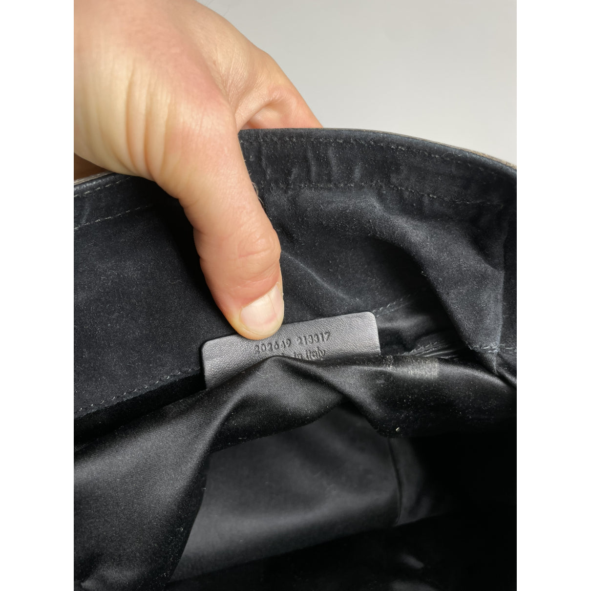 Yves Saint Laurent Silver Leather Handbag image 5