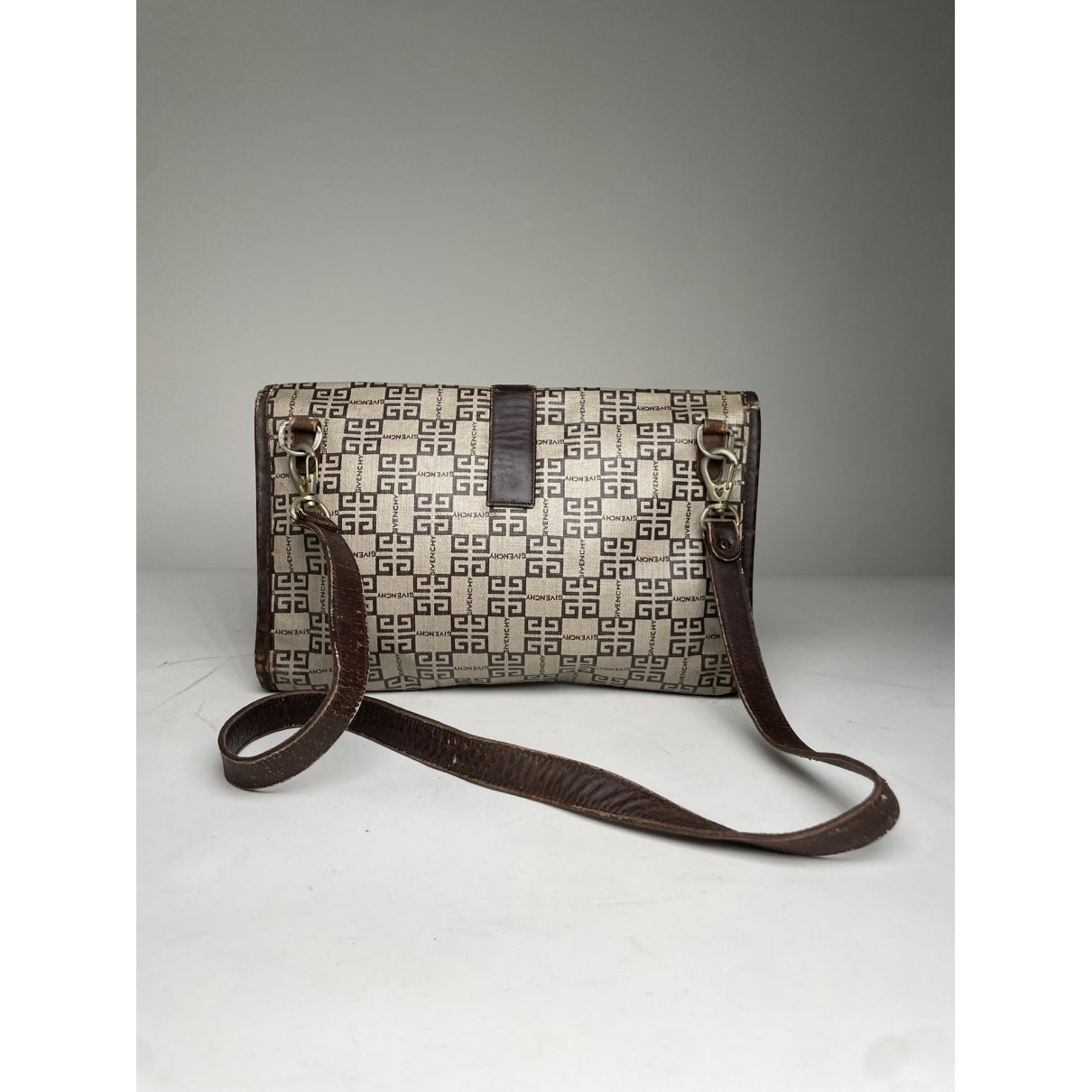 Givenchy 4G Handbag image 3