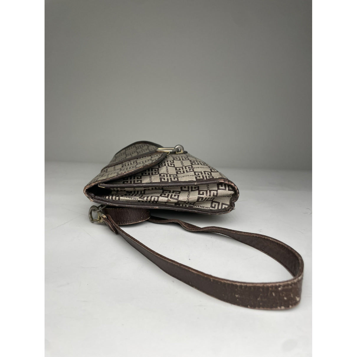 Givenchy 4G Handbag image 4