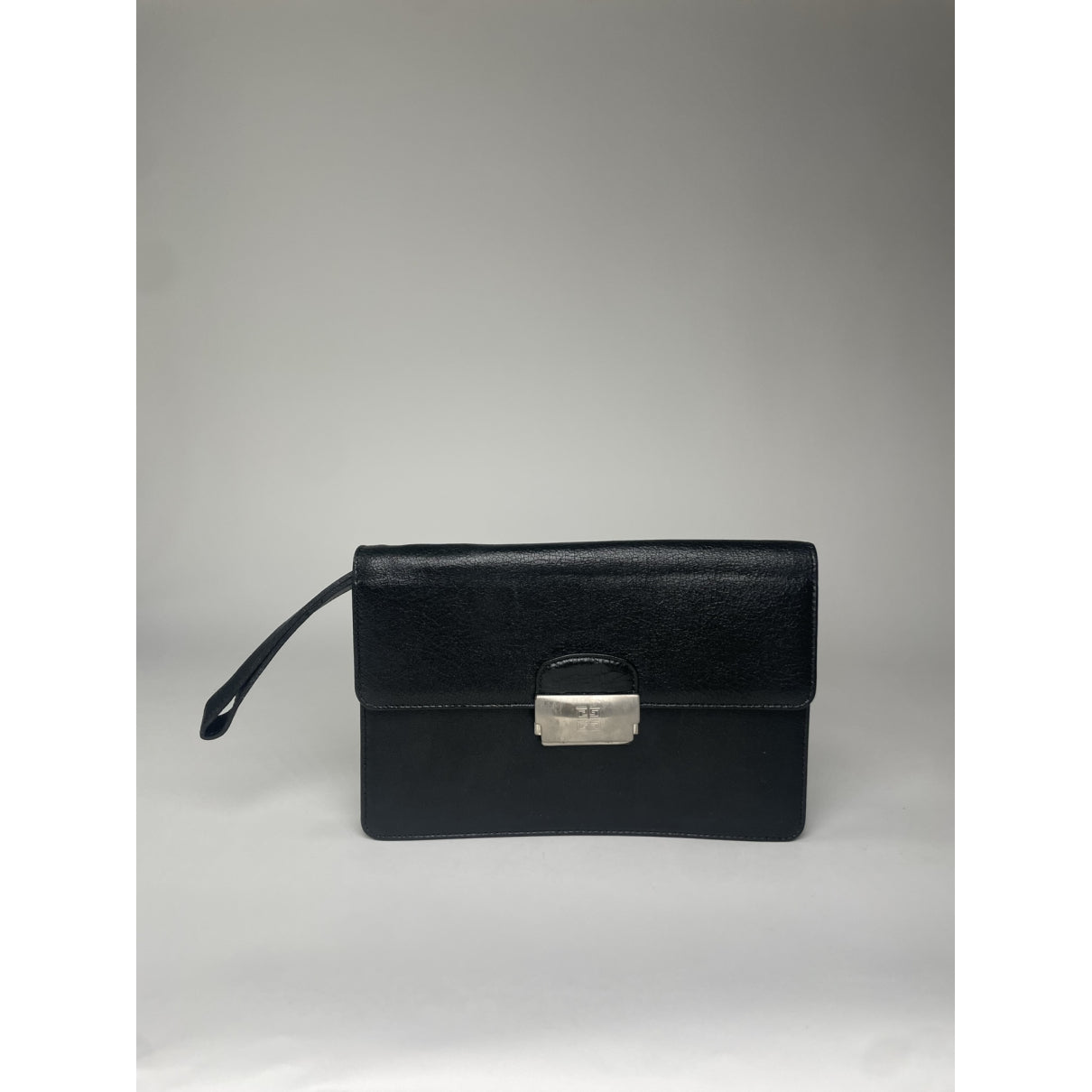 Givenchy Bow Cut Clutch Bag image 5