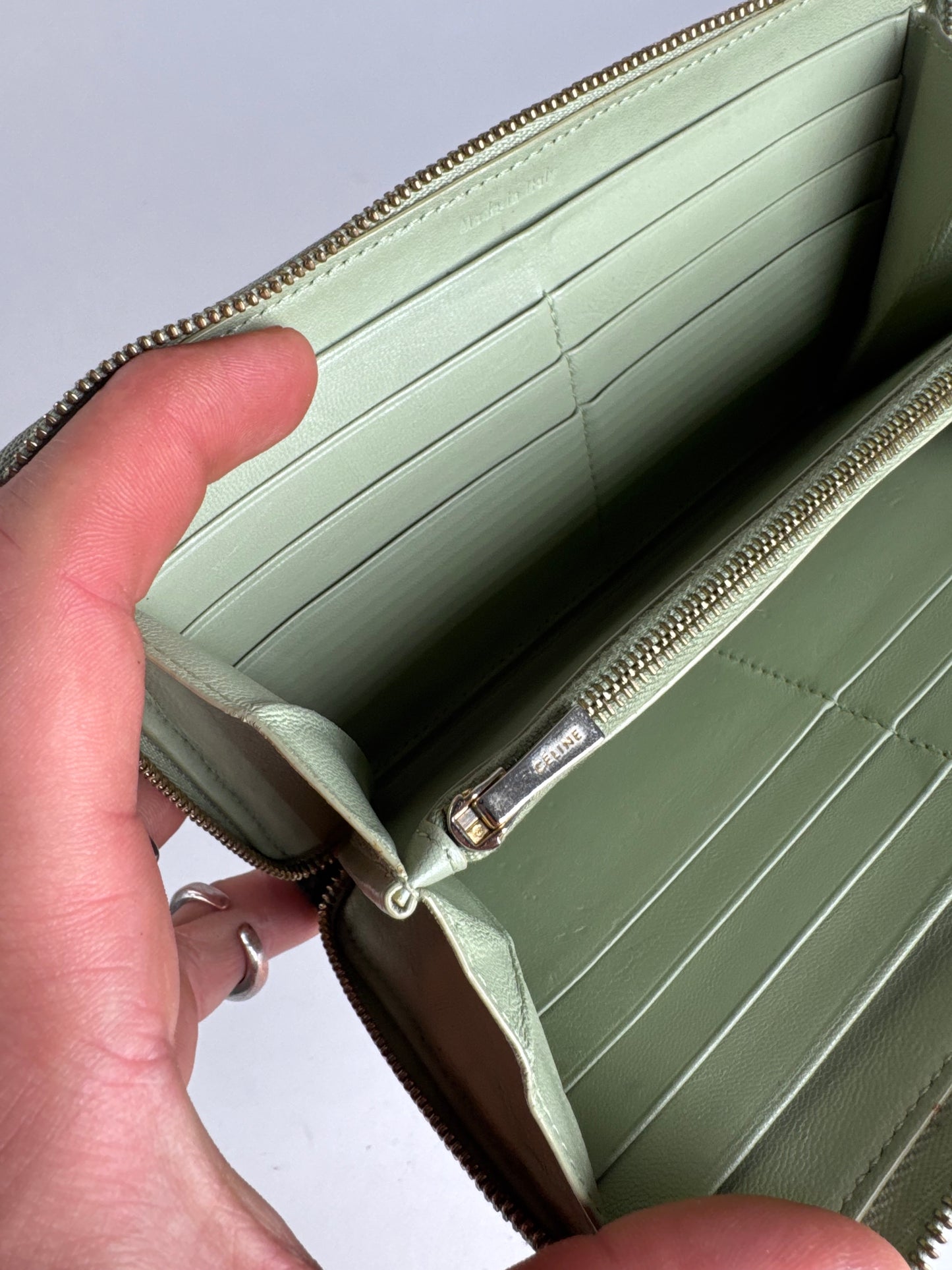 Portefeuille vintage en cuir Céline Triomphe vert noir