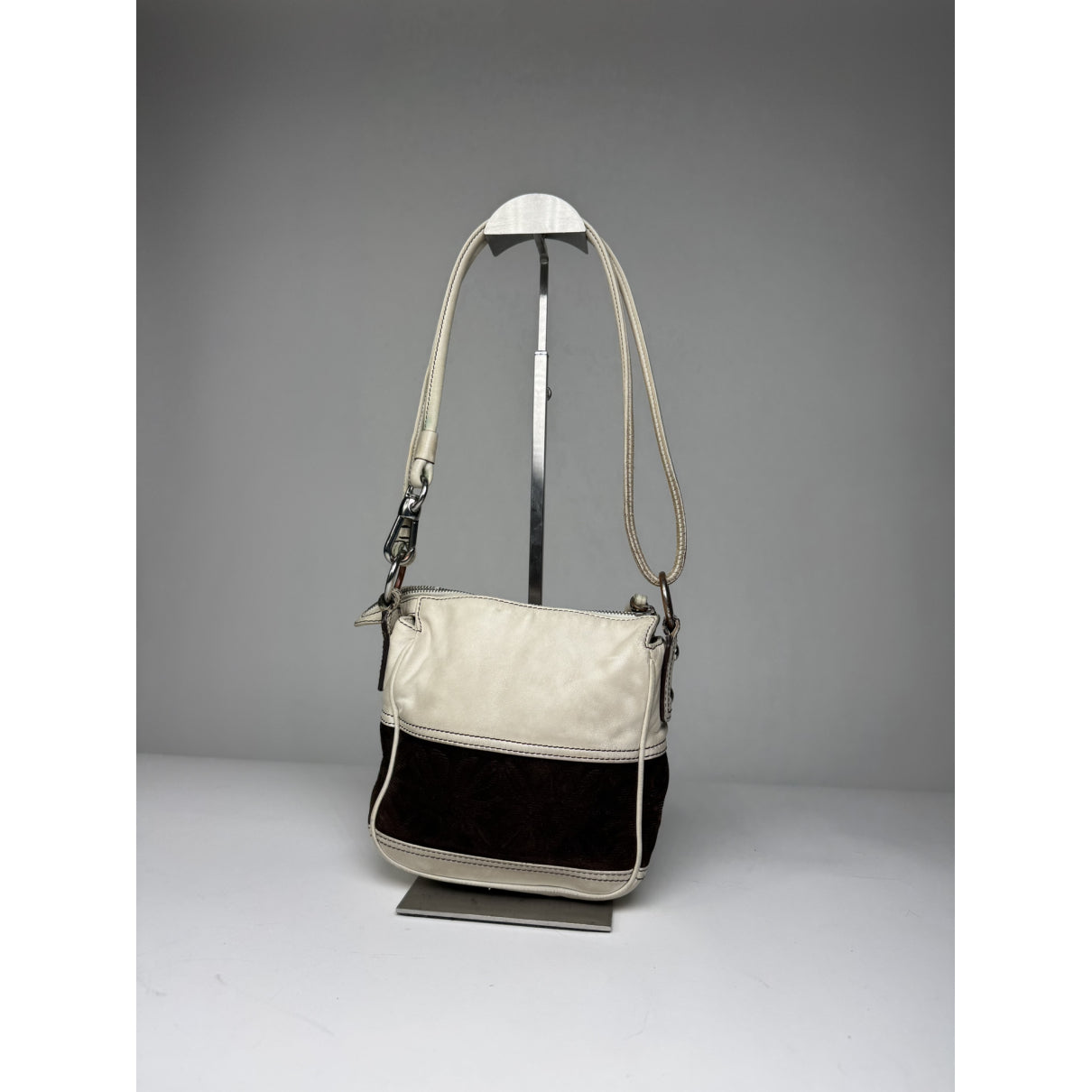 Loewe Flamenco Handbag image 4