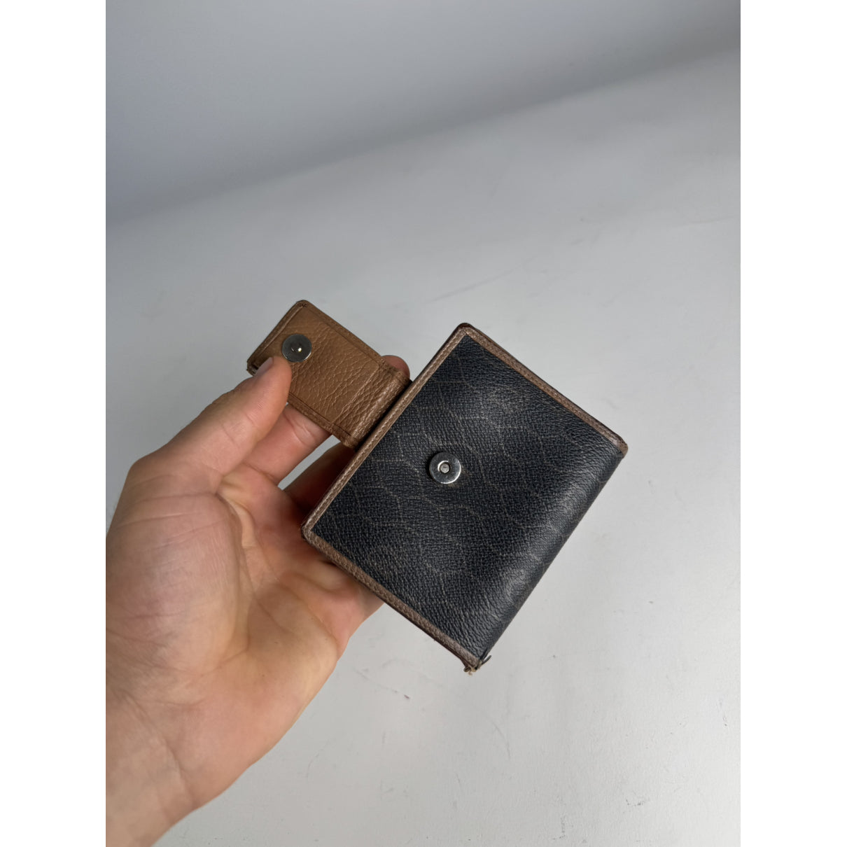 Dior 30 Montaigne Wallet image 3