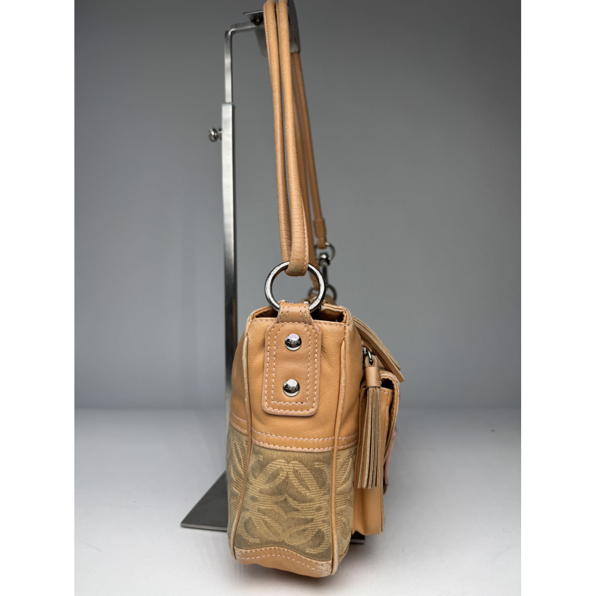 Loewe Flamenco Handbag image 3