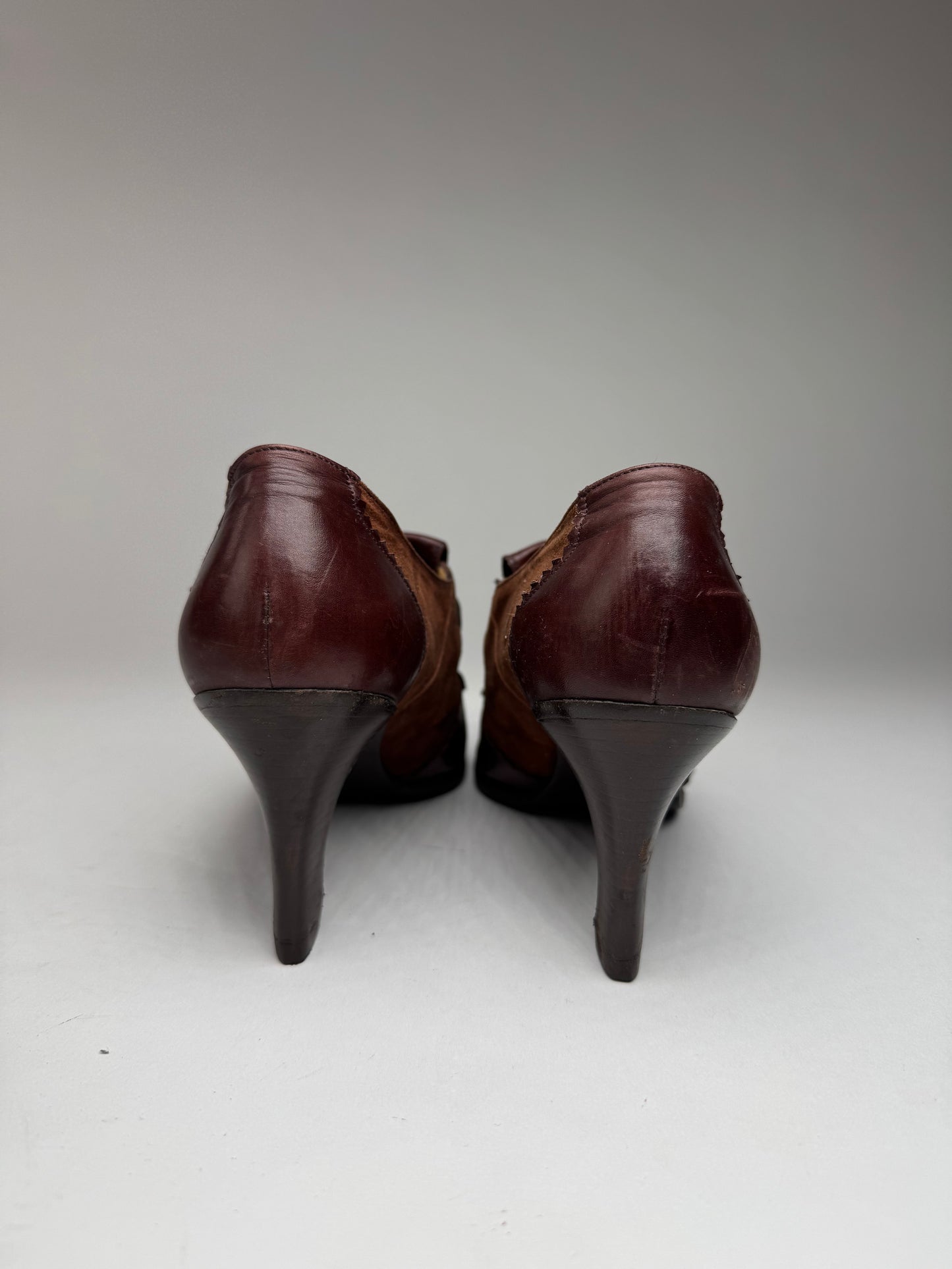 Vintage Gucci Horsebit Leather Pumps 38