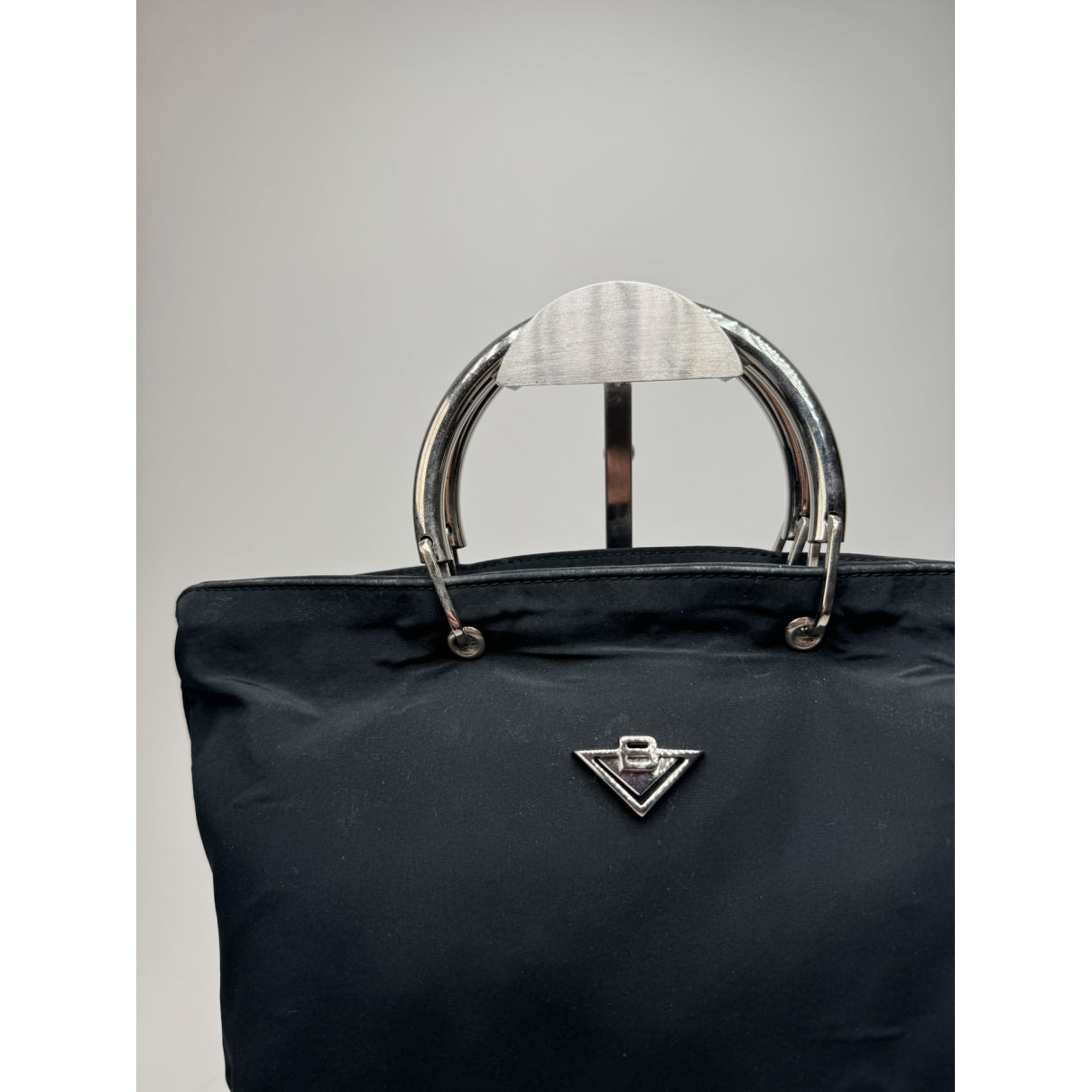 Bottega Veneta Double Knot Handbag image 4