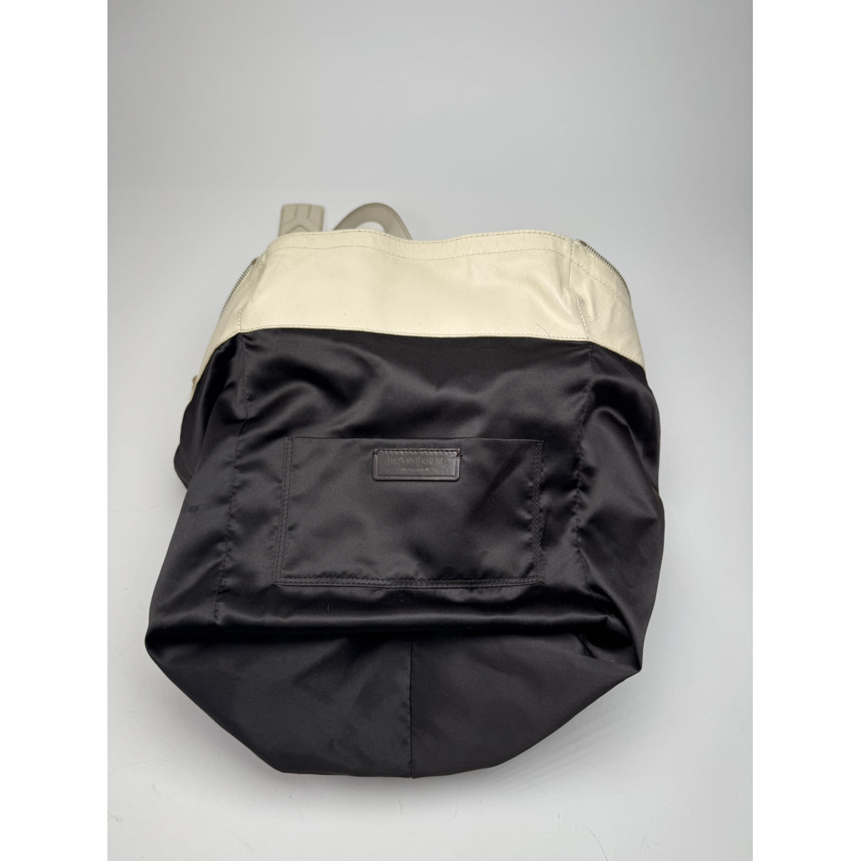 Yves Saint Laurent Handbag image 4