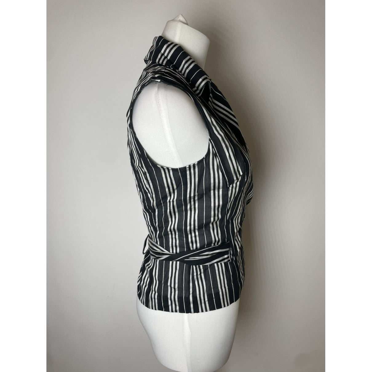 Burberry Sandringham Trench Coat image 2