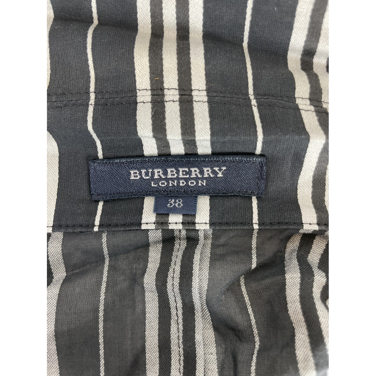 Burberry Sandringham Trench Coat image 4