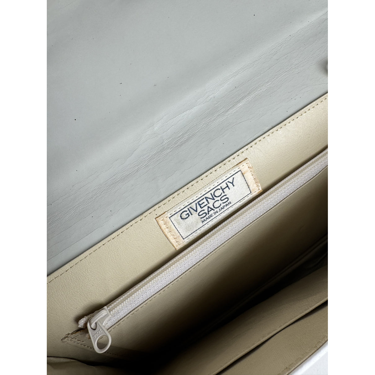 Givenchy 4G White Leather Handbag image 5
