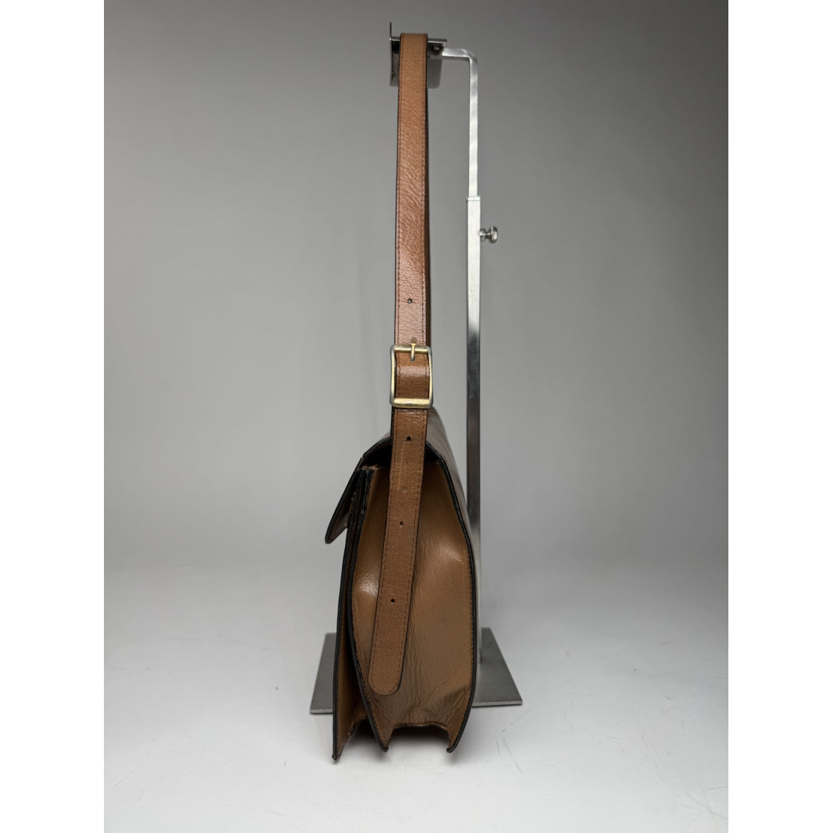 Saint Laurent Satchel Y studs Handbag image 3