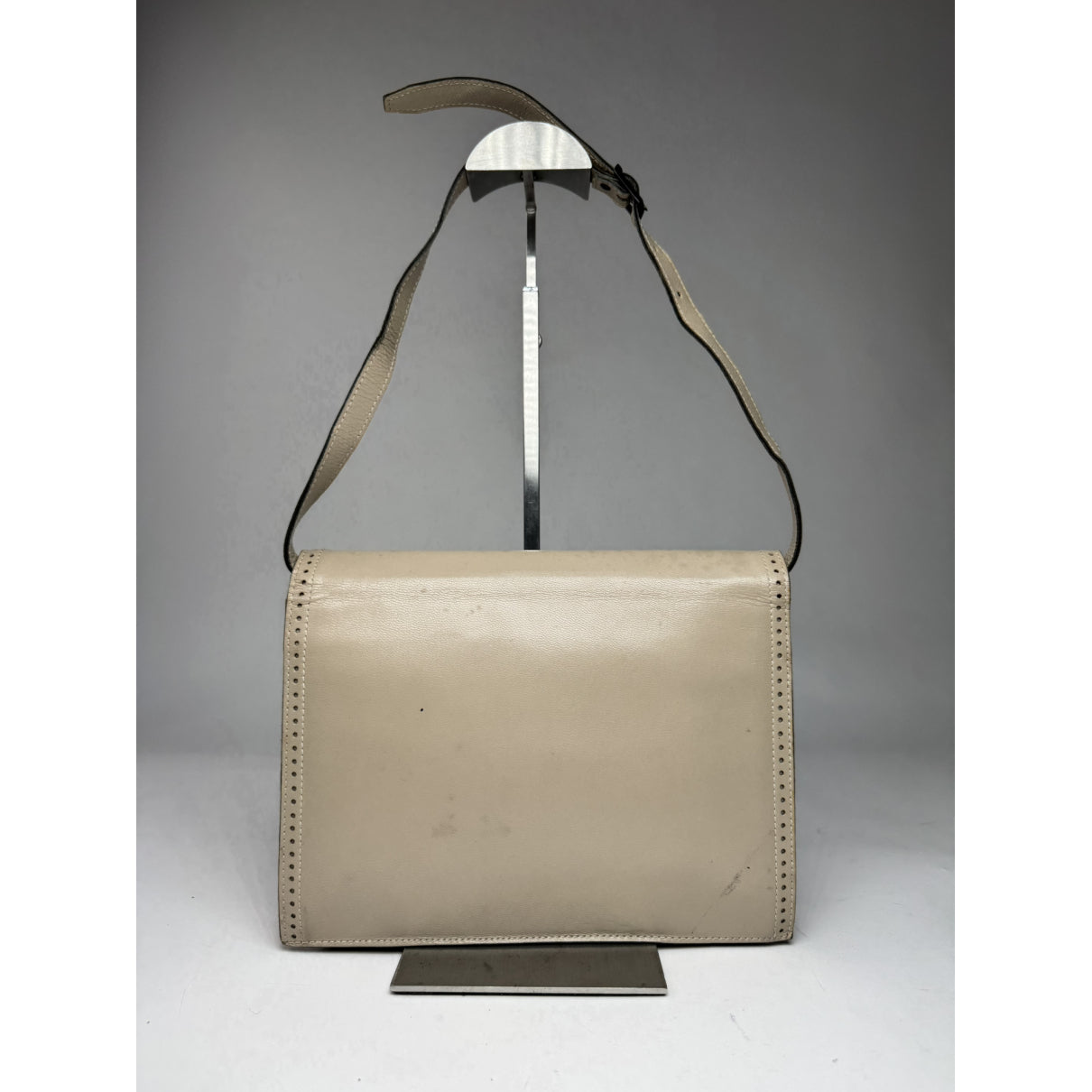 Yves Saint Laurent Handbag image 5