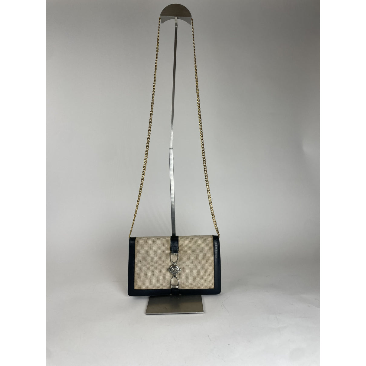 Celine Triomphe chain Handbag image 2