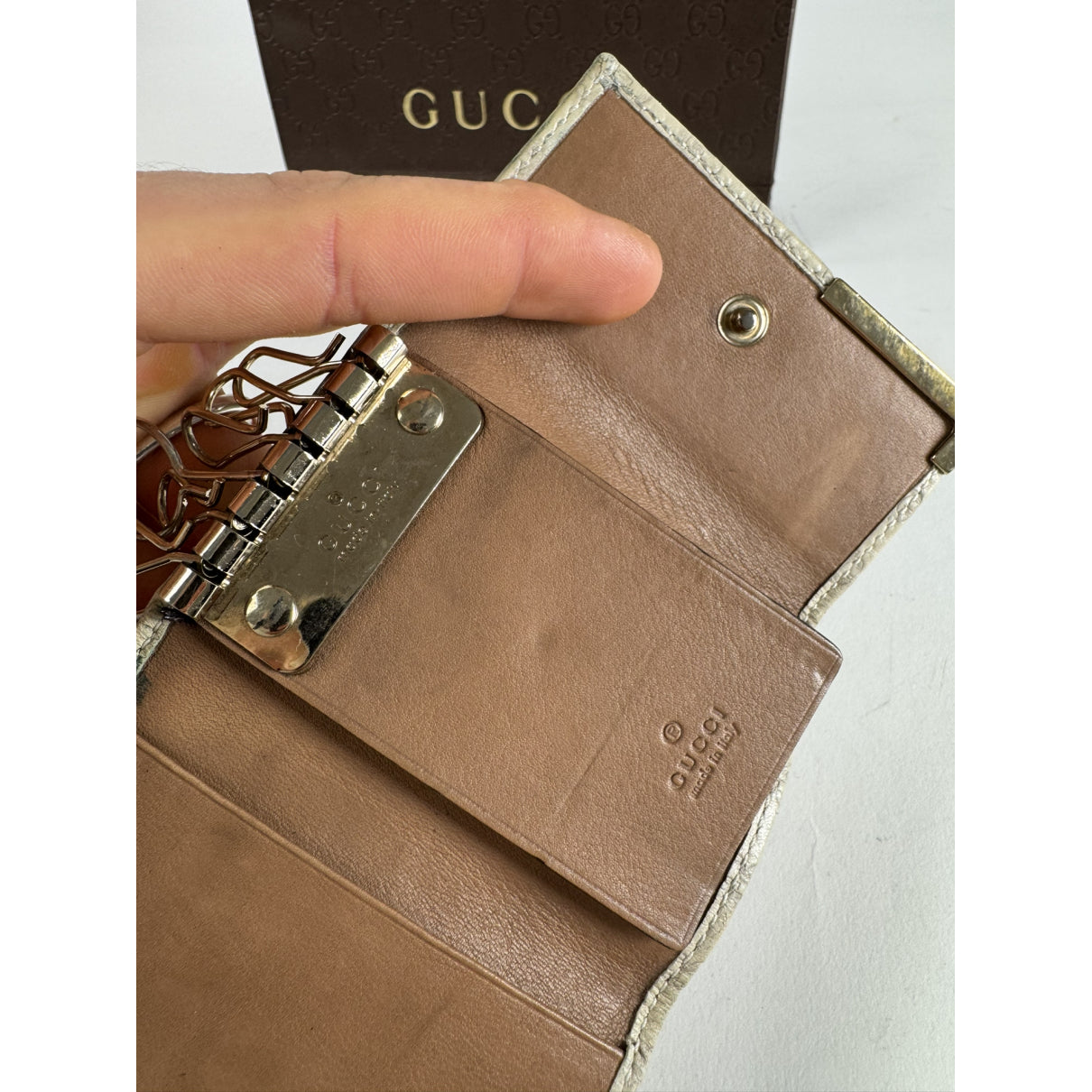 Gucci GG Blooms  White Leather Purse image 5