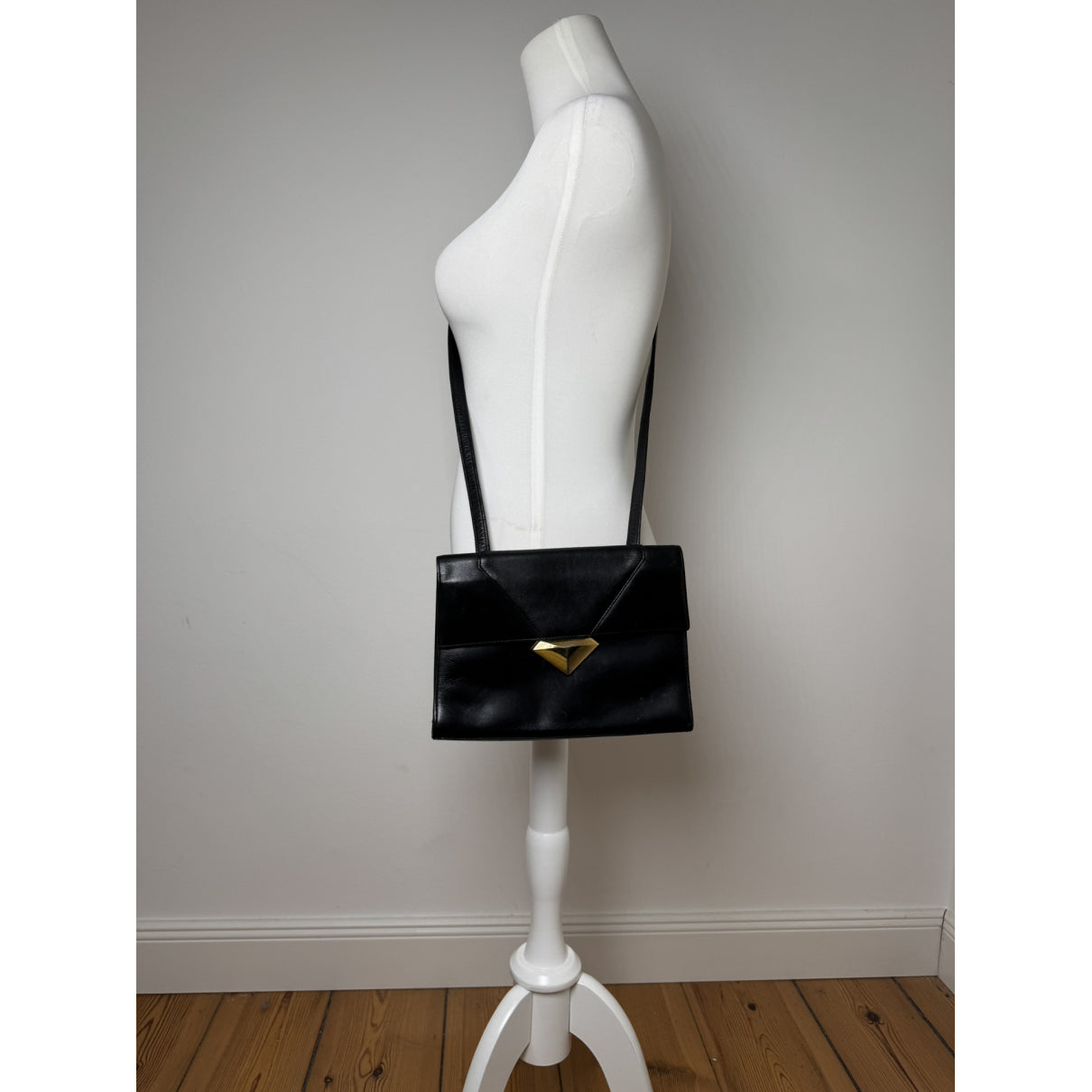 Givenchy 4G Handbag image 2