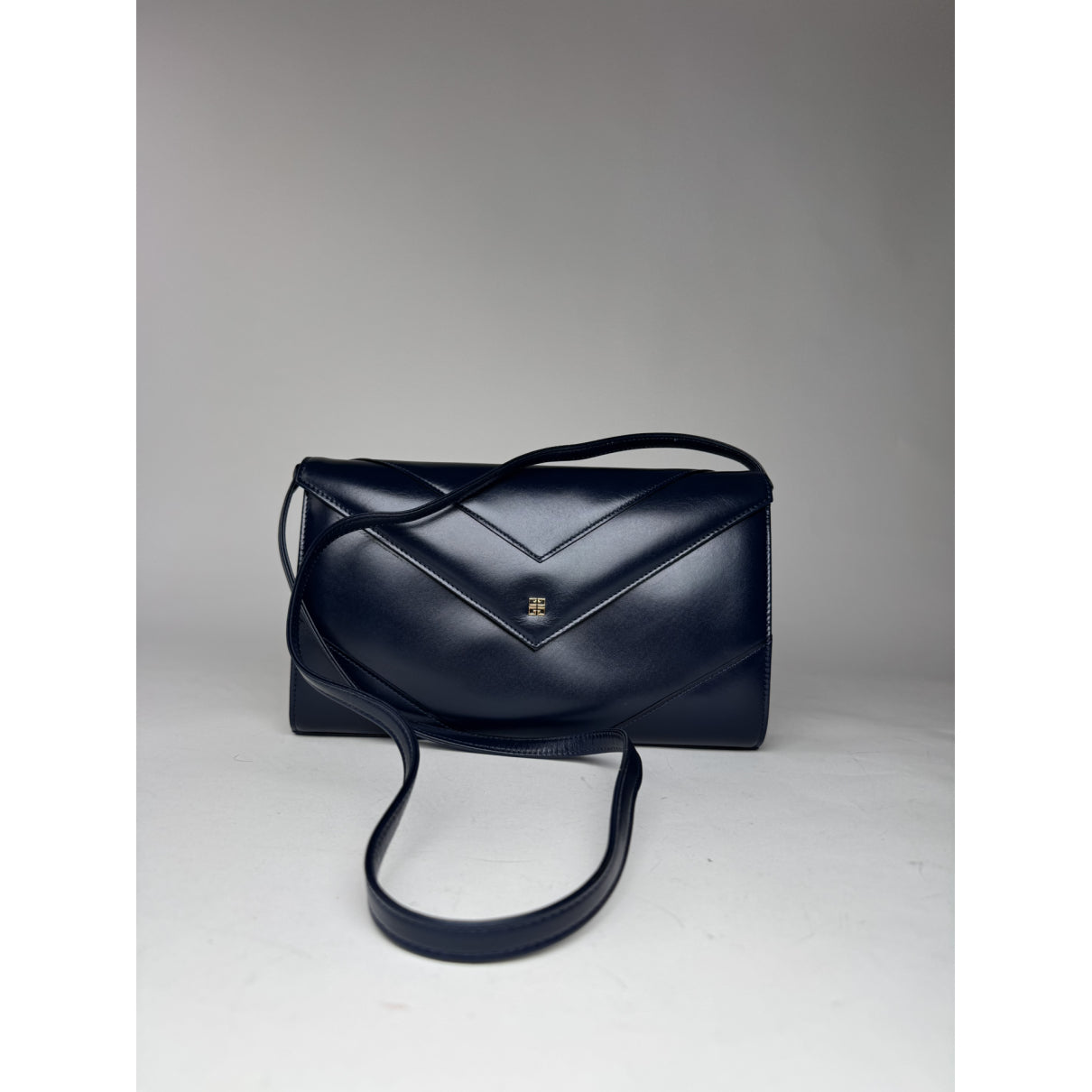 Givenchy 4G Handbag image 2