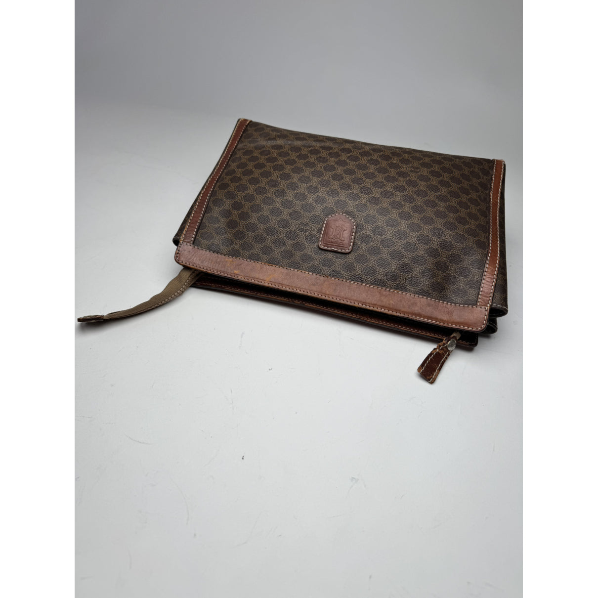 Celine Triomphe Brown Leather Clutch Bag image 4