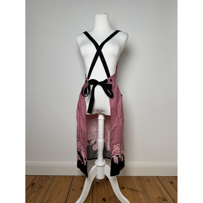 Yves Saint Laurent Dresse image 2