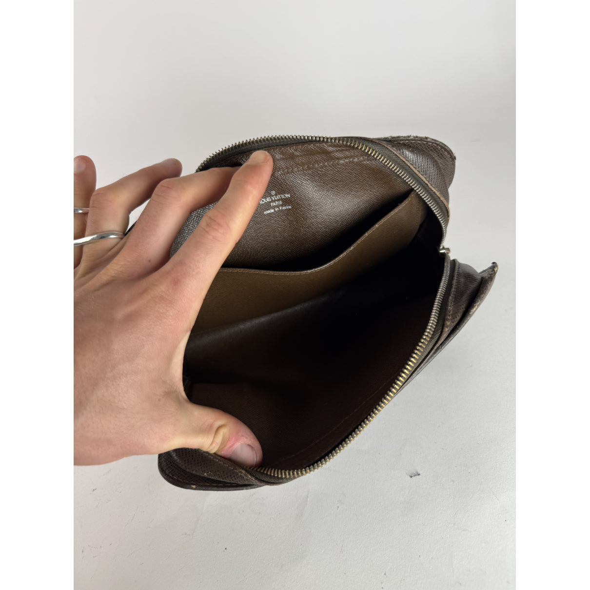 Louis Vuitton Saint Paul Purple Leather Clutch Bag image 2