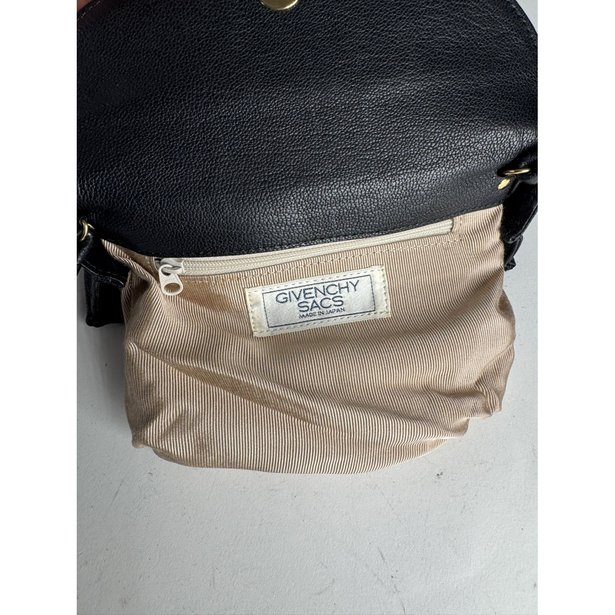 Givenchy 4G Black Leather Handbag image 4