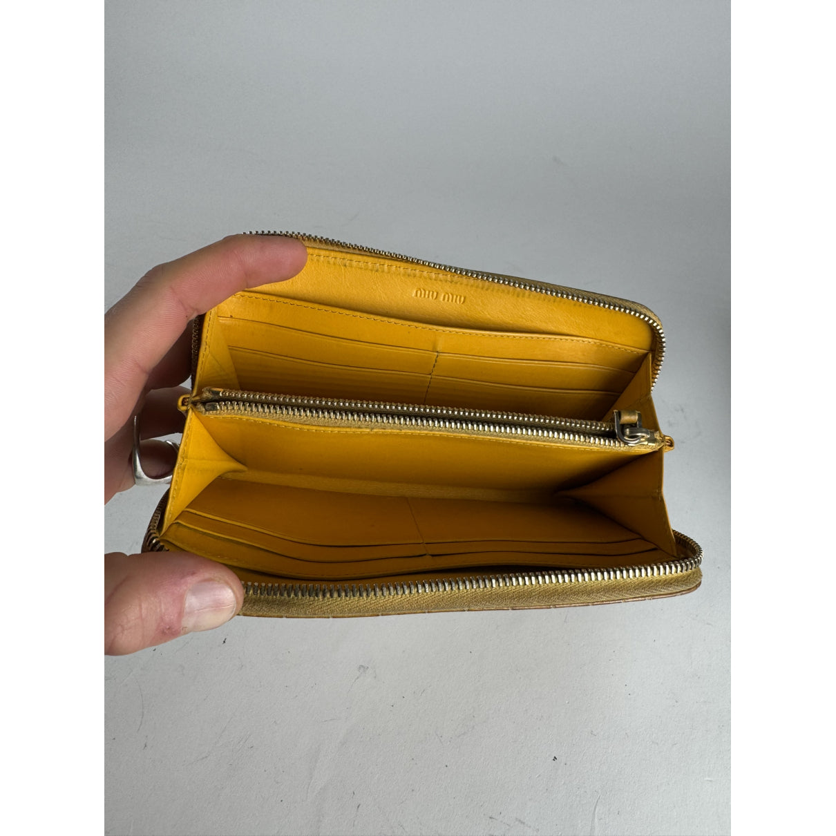 Miu Miu Wallet image 4