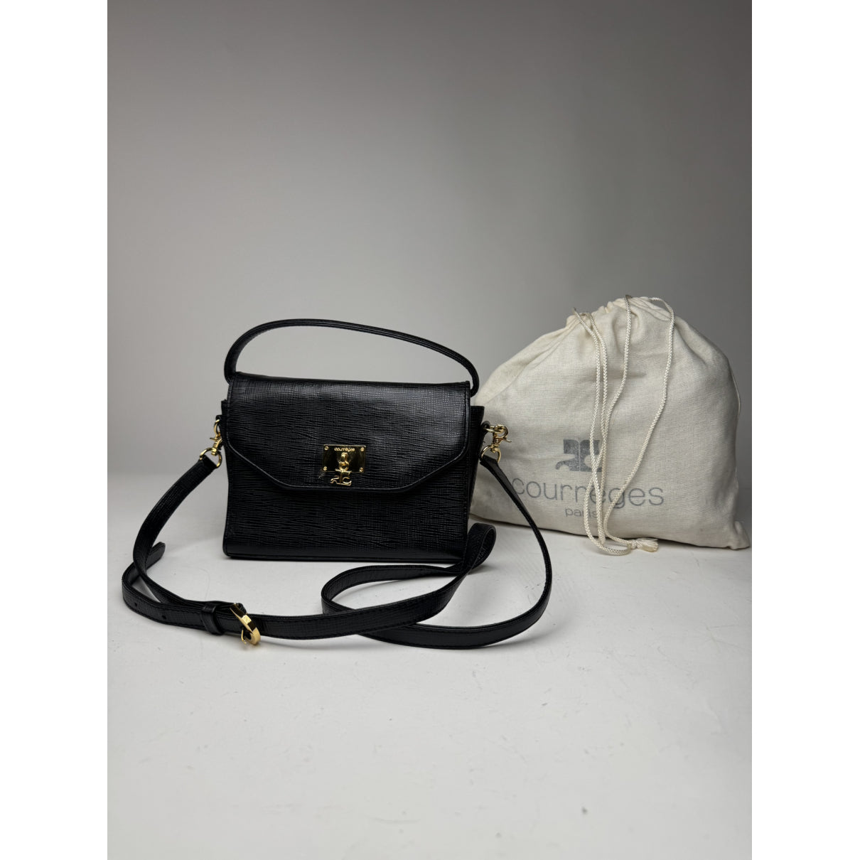 Courrèges Black Leather Handbag image 2