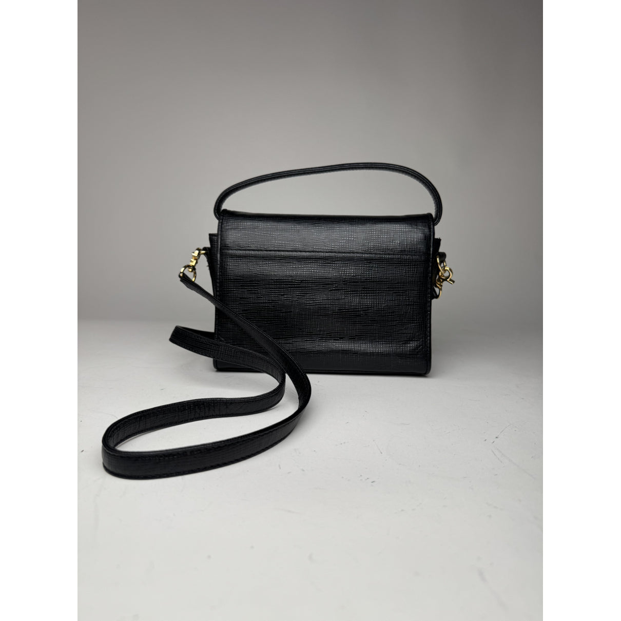 Courrèges Black Leather Handbag image 4