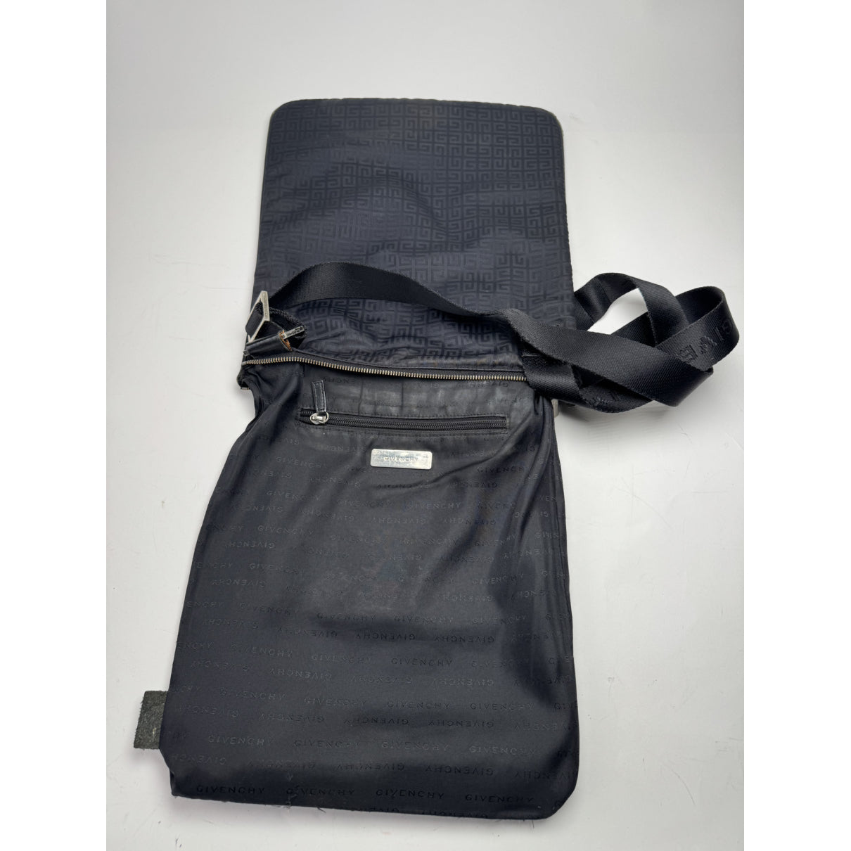 Givenchy 4G Handbag image 2