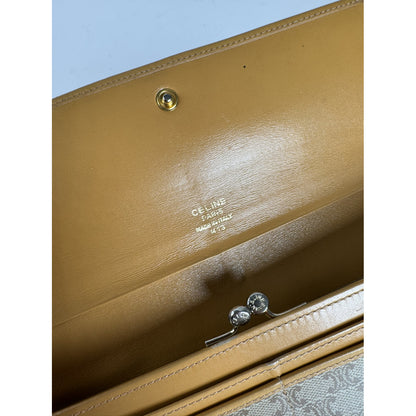 Celine Triomphe Beige Leather Wallet image 4