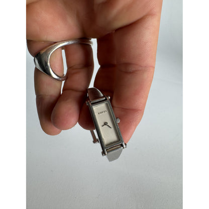 Gucci Horsebit Watche image 2